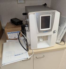 Cds/medonic 1400075 M Series Hematology Analyzer Autoloader Sampling System With Accessories