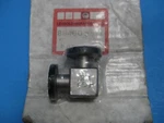 Lh Leybold Heraeus Right Angle Two-way Vacuum Fitting, KF-16 Flanges, New. Fixed Price $93.75.