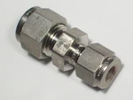 1- Swagelok Stainless Steel Reducing Union, 3/8" X 1/4" Tube, SS-600-6-4. Fixed Price $16.89.