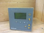 Honeywell 9782P-01-00-E0000-00 Control Analyzer 120/240VAC Used Csq. Fixed Price $155.97.