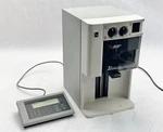 Beckman Coulter Z2 Cell Particle Counter And Size Analyzer 6605700 W/ Controller. Fixed Price $749.99.